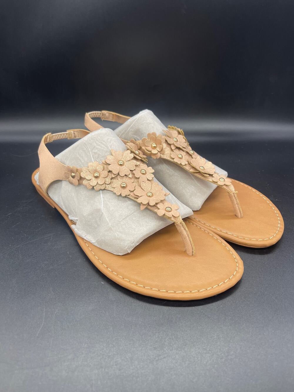 Candie's Strappy Metallic Floral Sandals Size 11